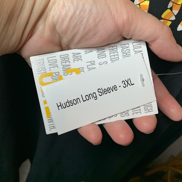 Lularoe Plus Size UNISEX Halloween I HATE CANDY CORN Long Sleeve 3XL top - Picture 2 of 4